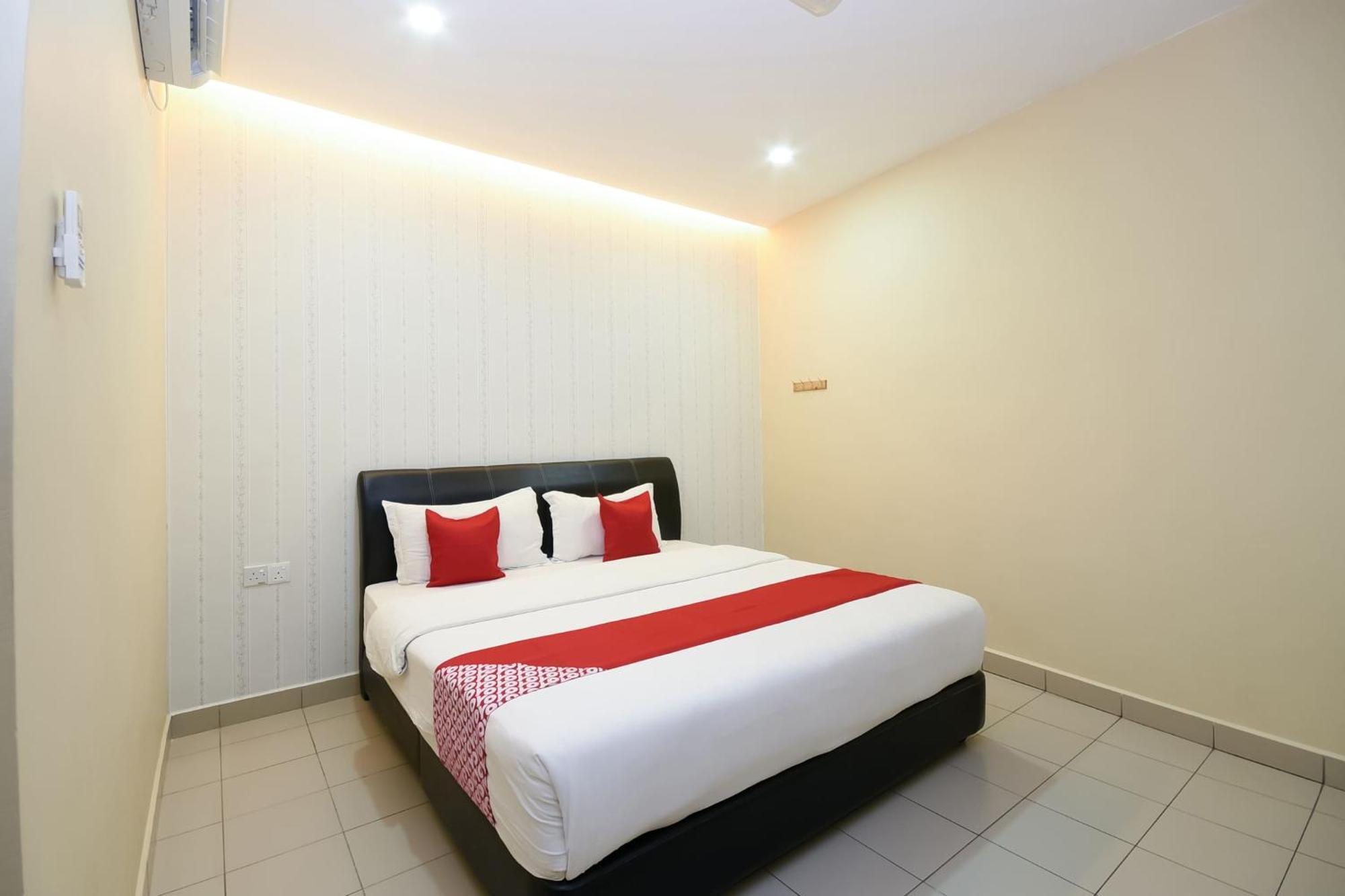 Oyo 89301 Ys Inn Miri Ngoại thất bức ảnh