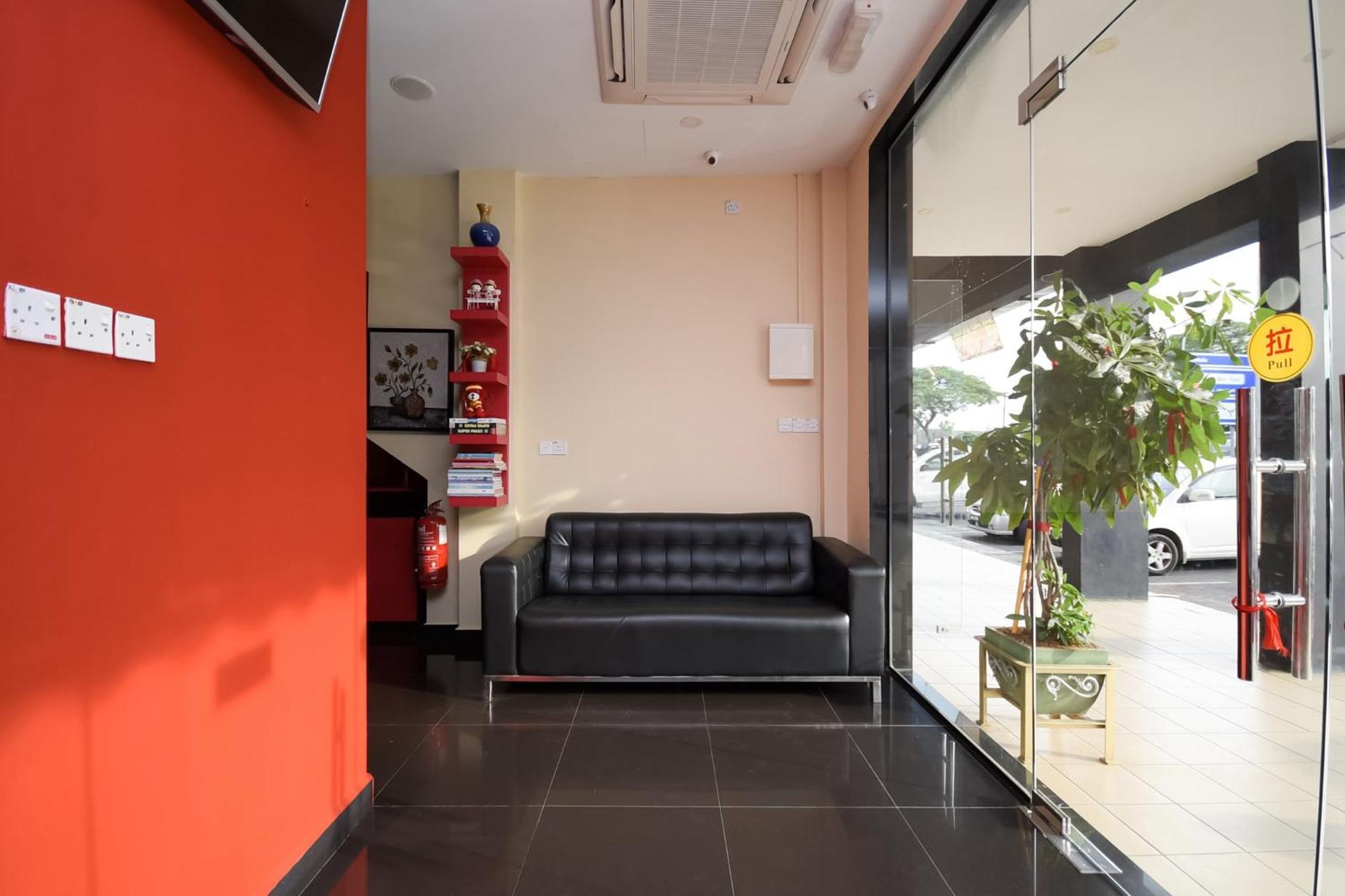 Oyo 89301 Ys Inn Miri Ngoại thất bức ảnh
