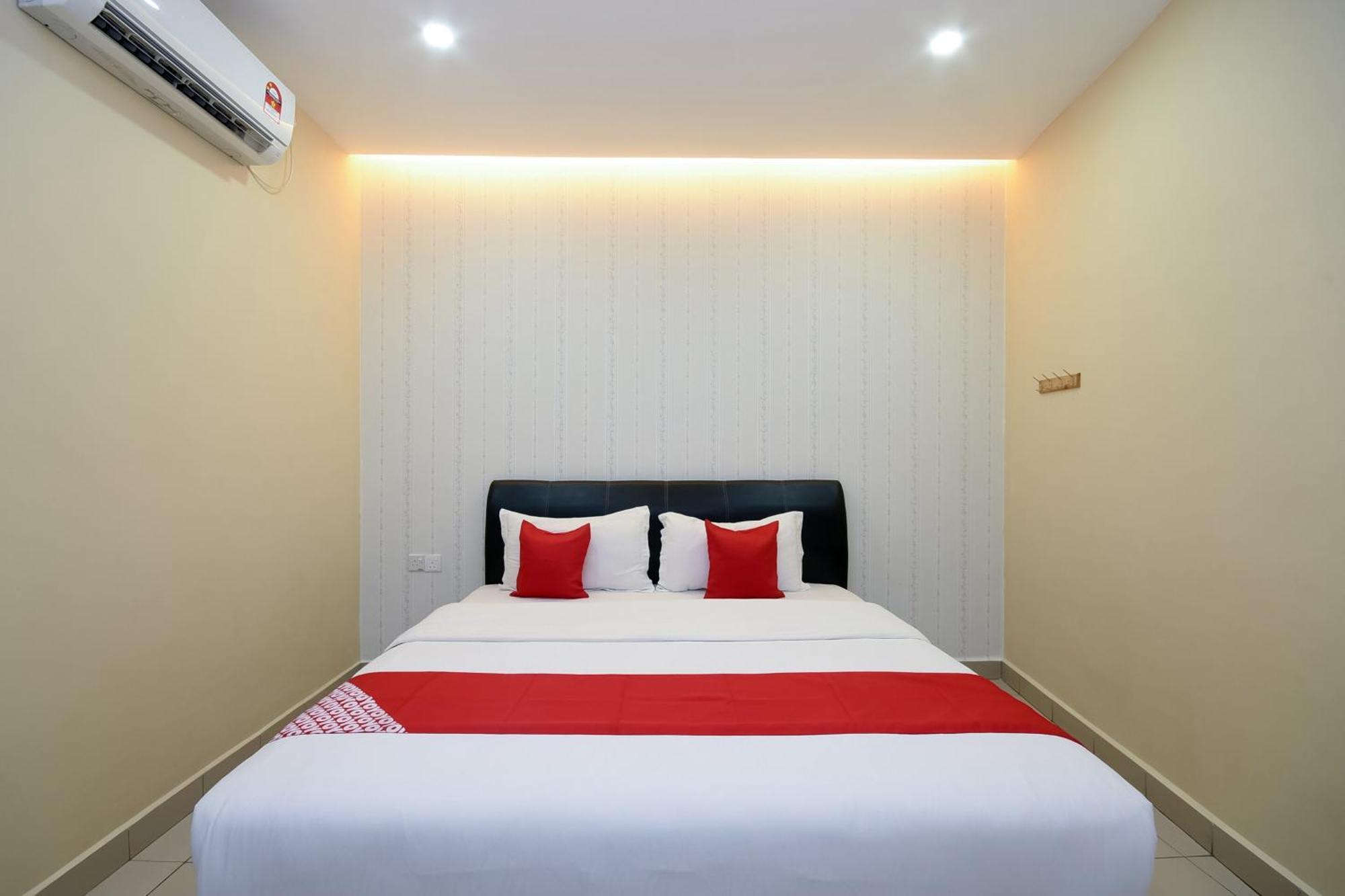 Oyo 89301 Ys Inn Miri Ngoại thất bức ảnh