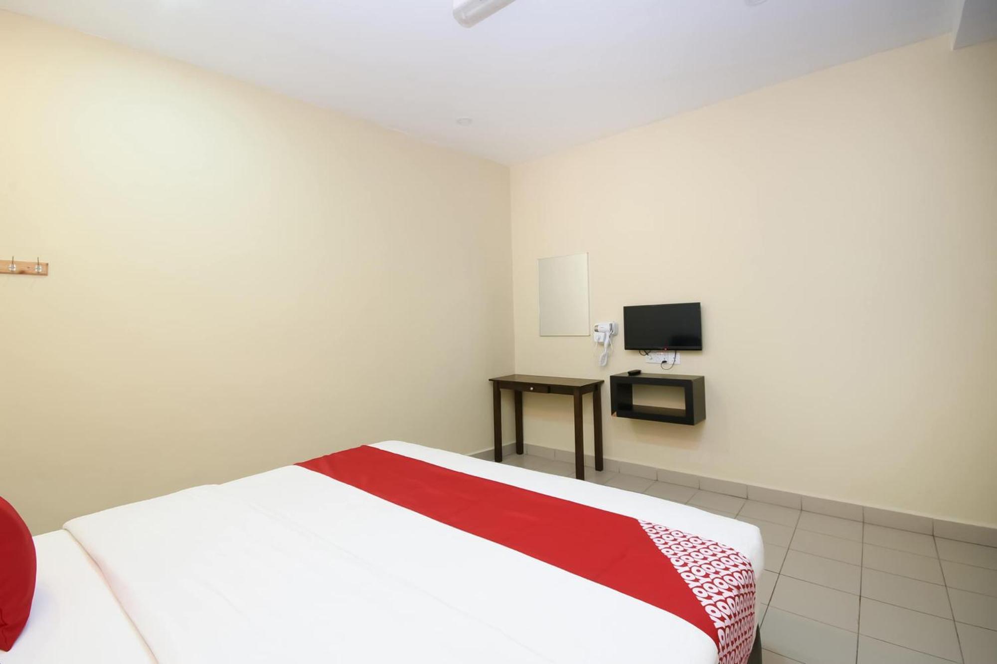 Oyo 89301 Ys Inn Miri Ngoại thất bức ảnh