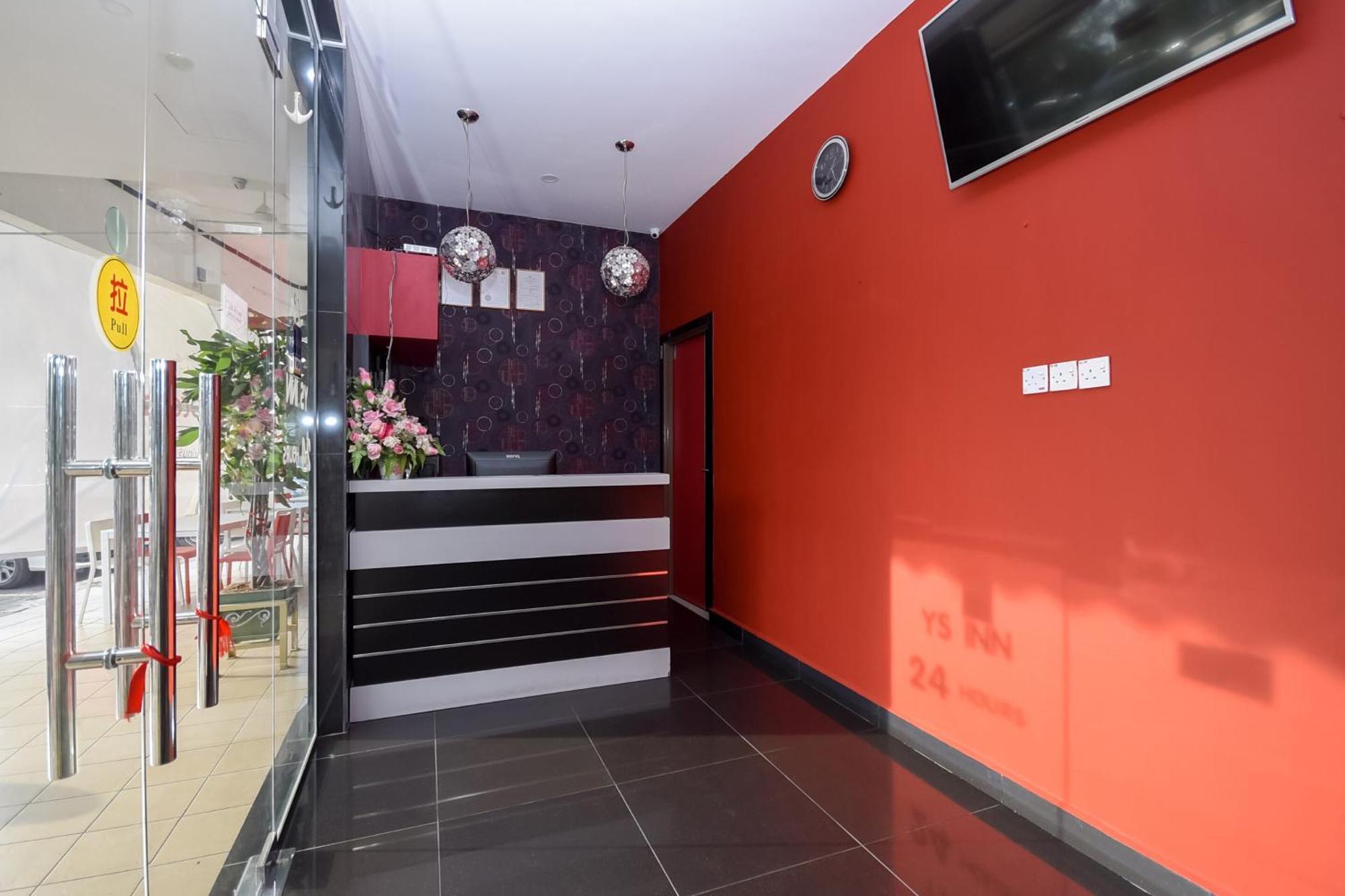 Oyo 89301 Ys Inn Miri Ngoại thất bức ảnh